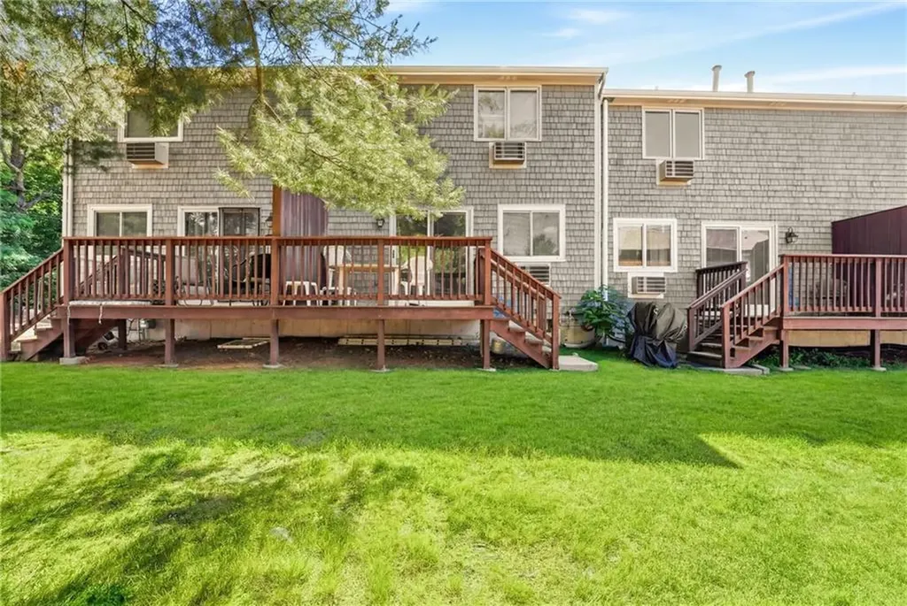 479 Providence Street Warwick RI 02886