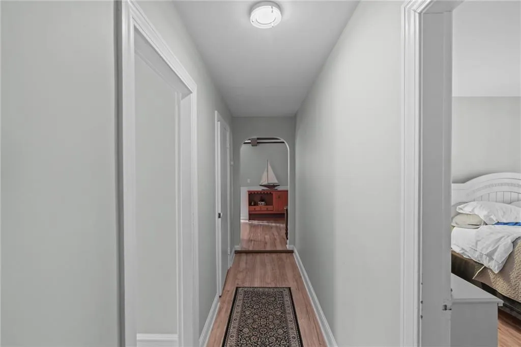32 Houston Avenue Newport RI 02840