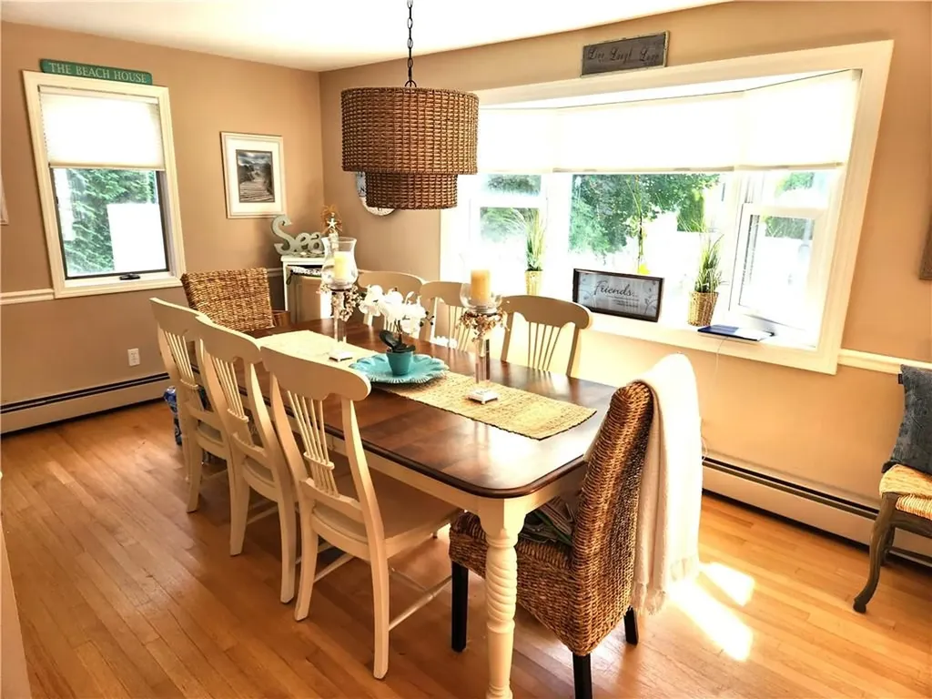 47 Treasure Road Narragansett RI 02882