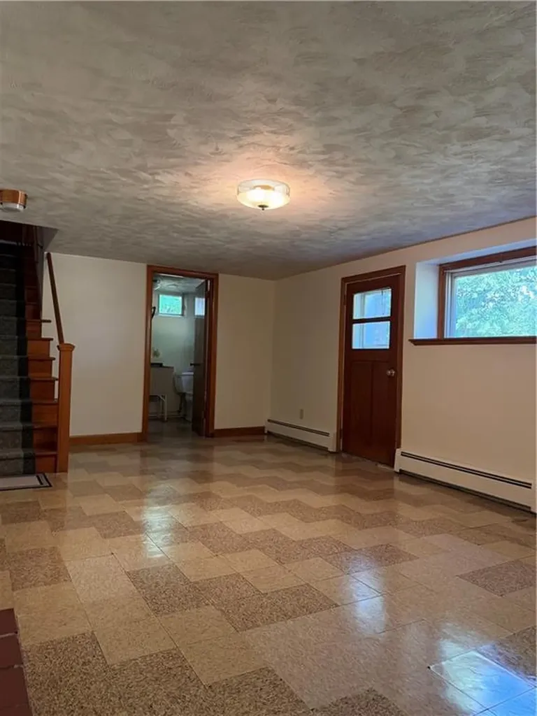 101 Iroquois Road Cumberland RI 02864