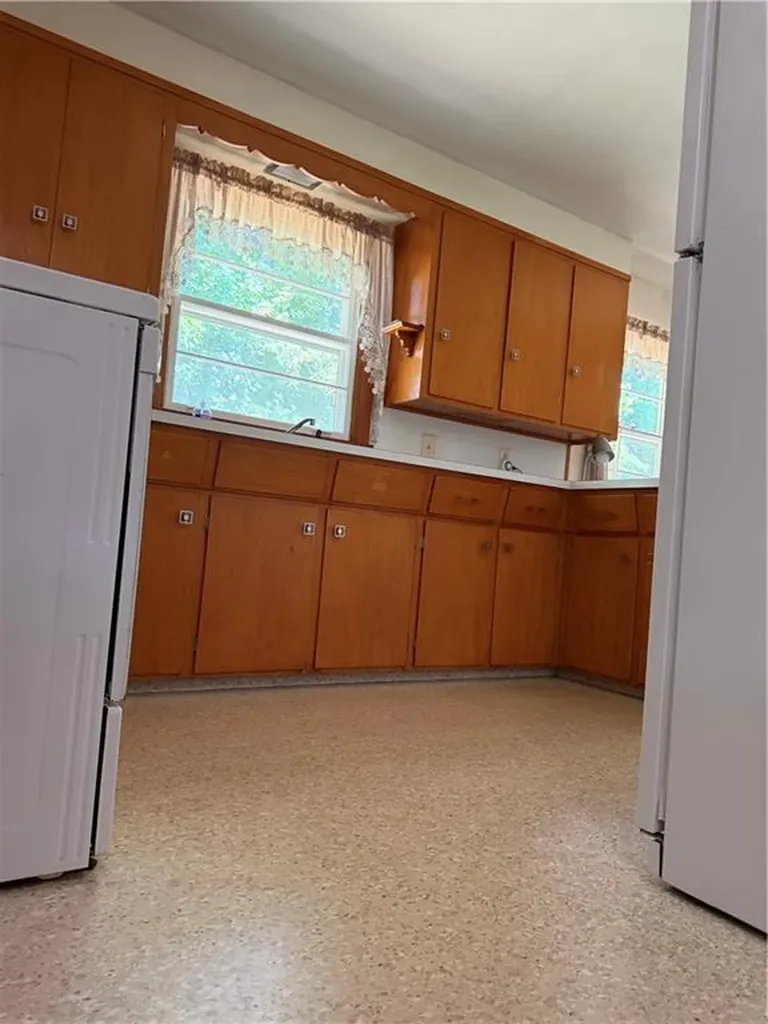 101 Iroquois Road Cumberland RI 02864