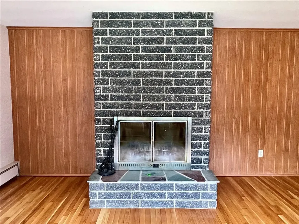 182 Highland Street Woonsocket RI 02895
