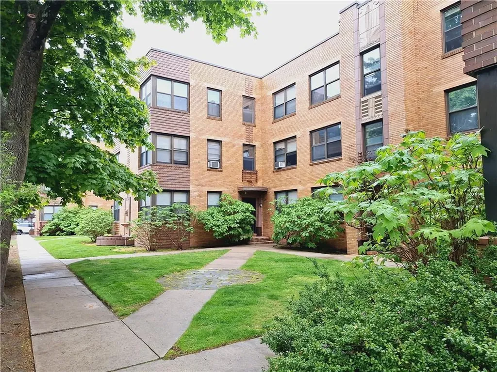 218 Waterman Street Providence RI 02906