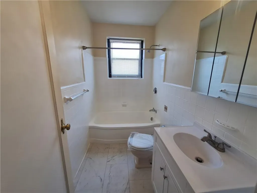 218 Waterman Street Providence RI 02906