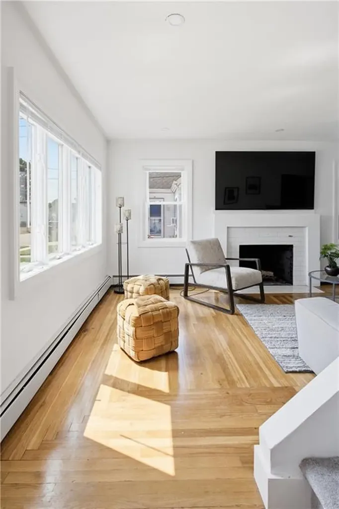 33 Sunset Terrace Cranston RI 02905