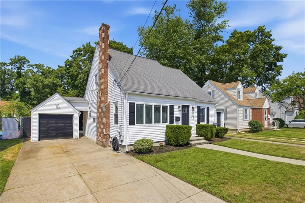 33 Sunset Terrace Cranston RI 02905