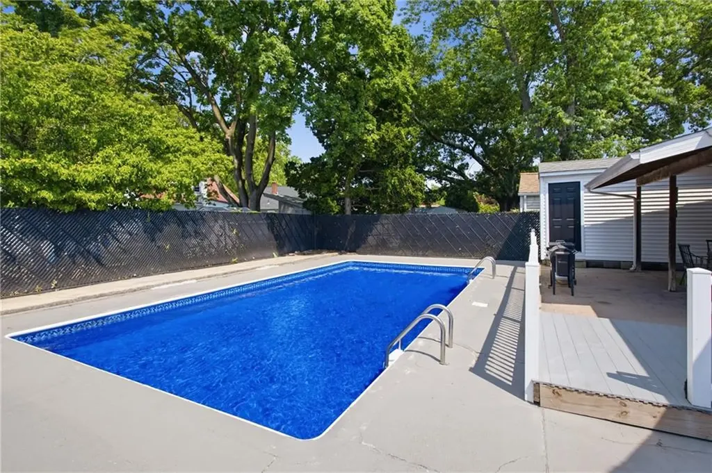 33 Sunset Terrace Cranston RI 02905