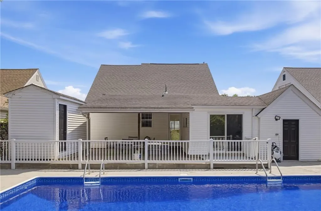 33 Sunset Terrace Cranston RI 02905