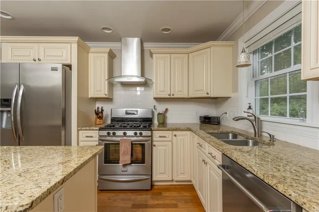 155 Pleasant Street Providence RI 02906