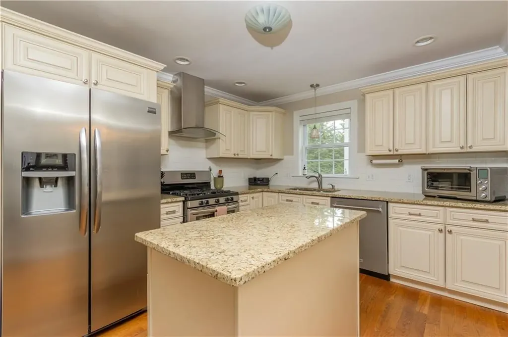 155 Pleasant Street Providence RI 02906