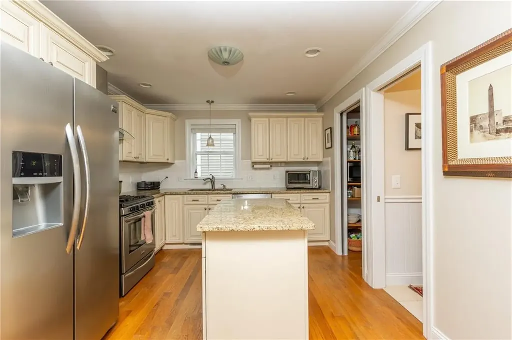 155 Pleasant Street Providence RI 02906