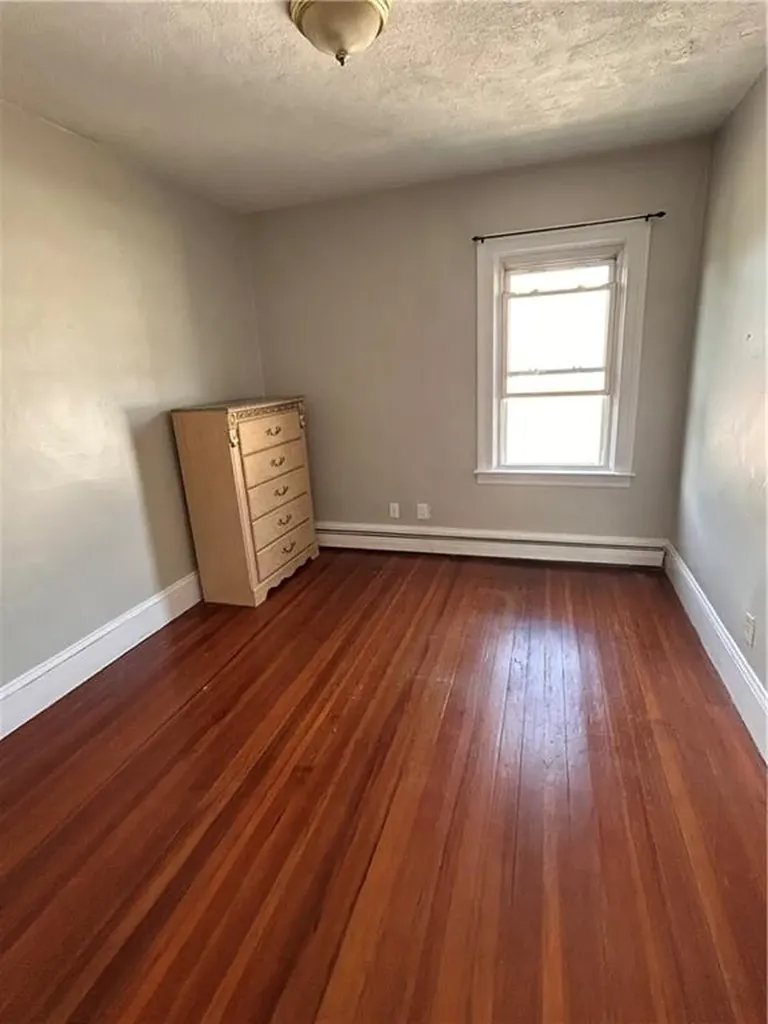 60 Arlington Street East Providence RI 02914