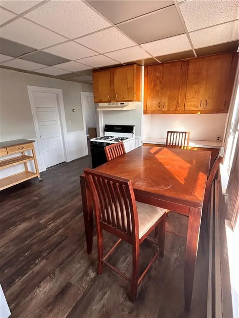 60 Arlington Street East Providence RI 02914
