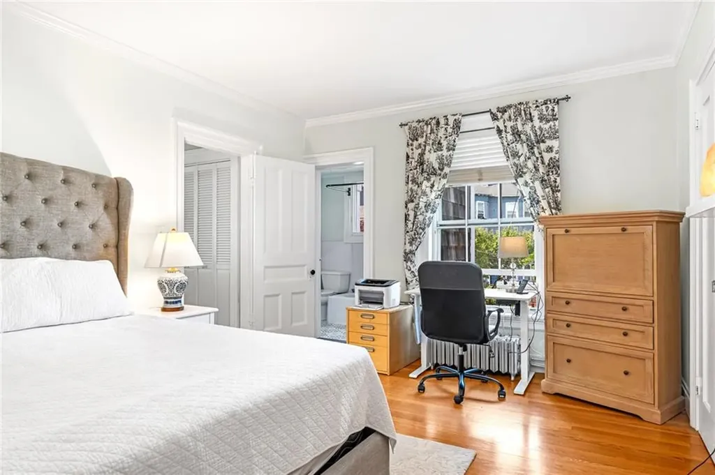 36 Kay Street Newport RI 02840