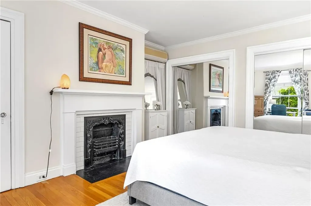 36 Kay Street Newport RI 02840