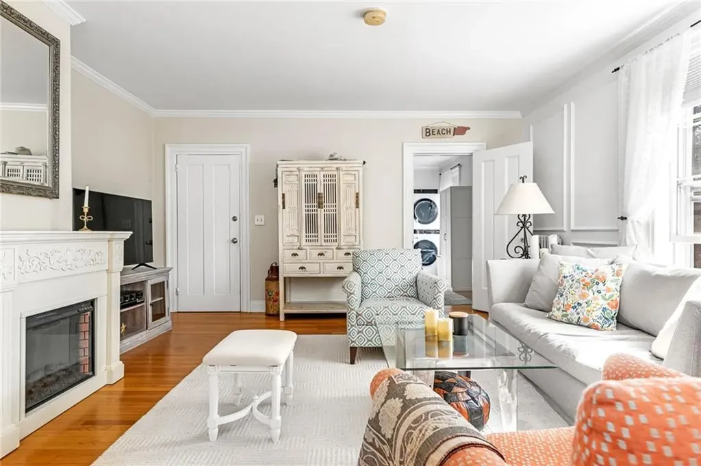 36 Kay Street Newport RI 02840