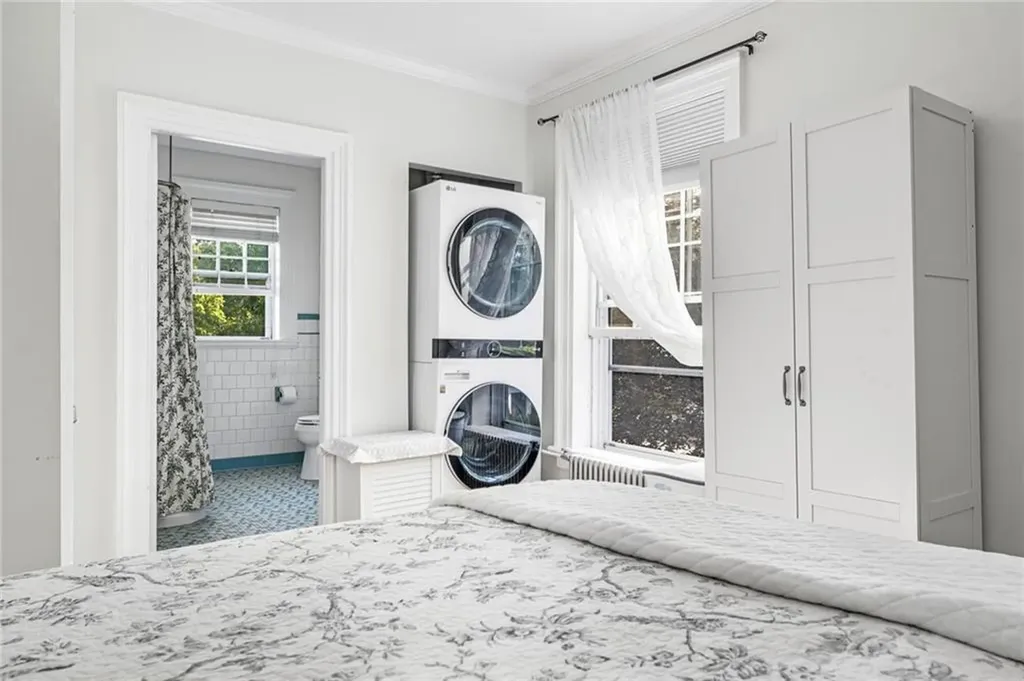 36 Kay Street Newport RI 02840