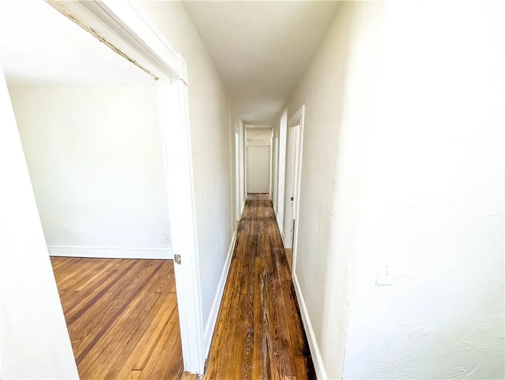 212 Roosevelt Street Providence RI 02909