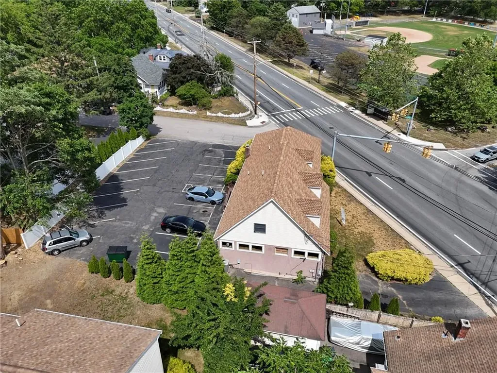 623 Post Road Warwick RI 02888