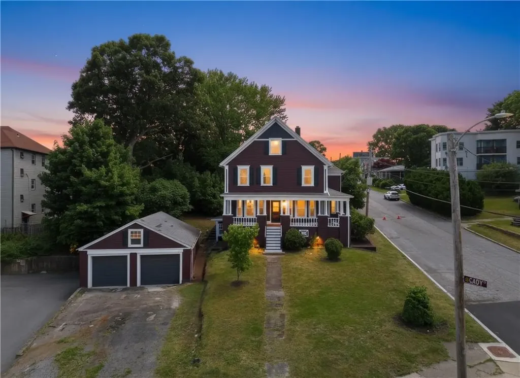 430 Cumberland Hill Road Woonsocket RI 02895