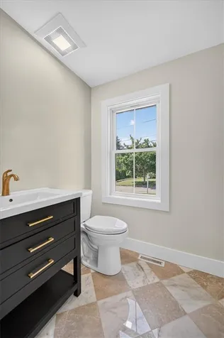 61 Applegate Road Cranston RI 02920