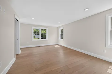 61 Applegate Road Cranston RI 02920