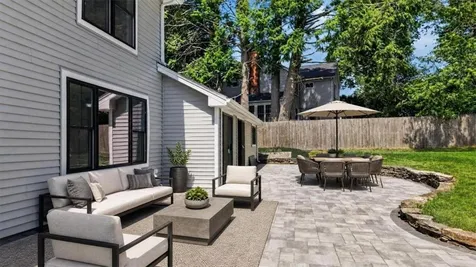 61 Applegate Road Cranston RI 02920