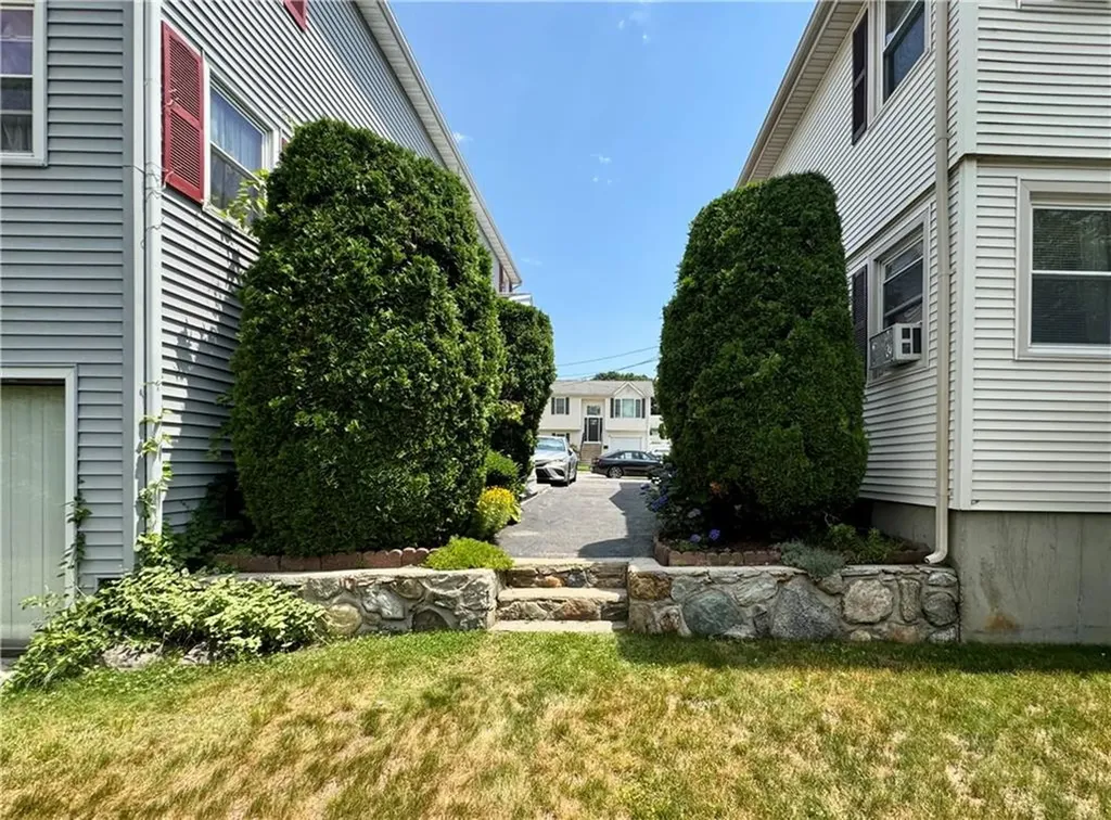 37 Harmony Drive Providence RI 02909