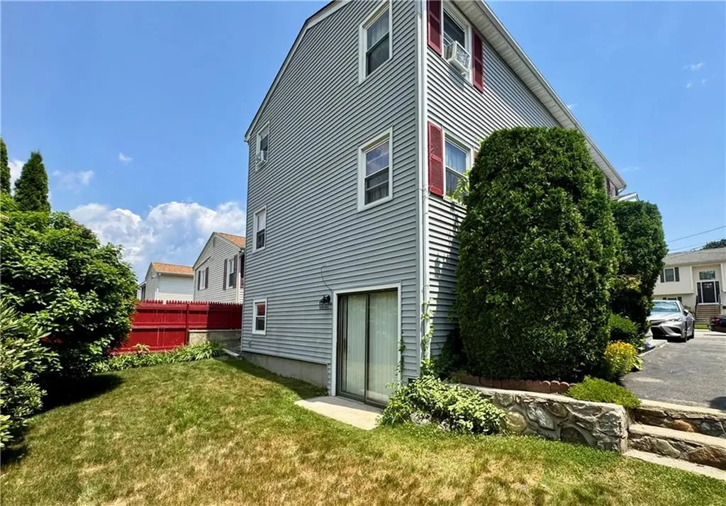 37 Harmony Drive Providence RI 02909