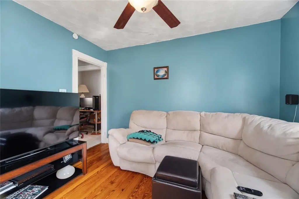 160 Richard Street Cranston RI 02910