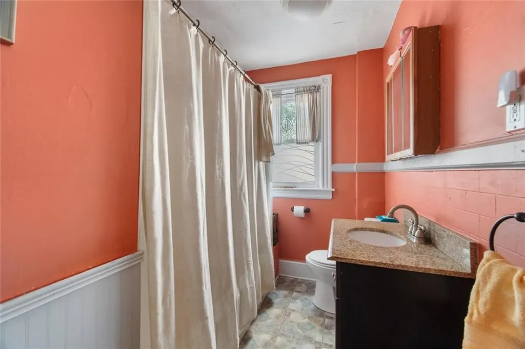 160 Richard Street Cranston RI 02910