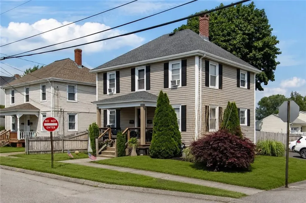 160 Richard Street Cranston RI 02910