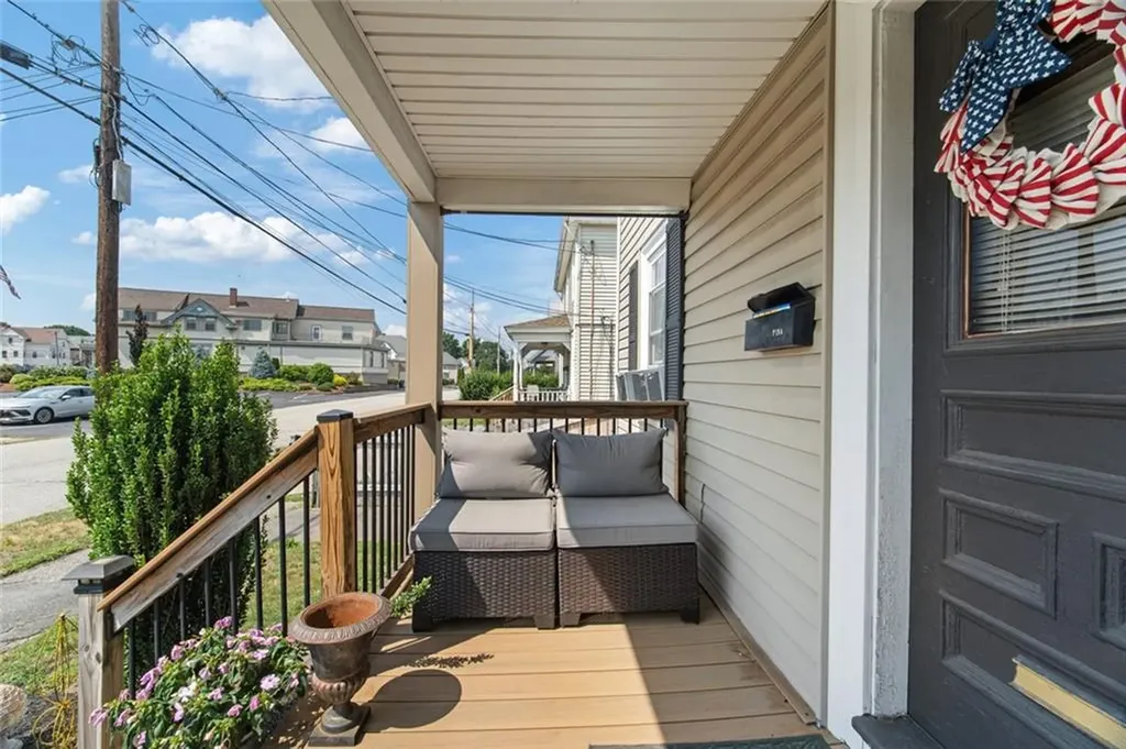160 Richard Street Cranston RI 02910