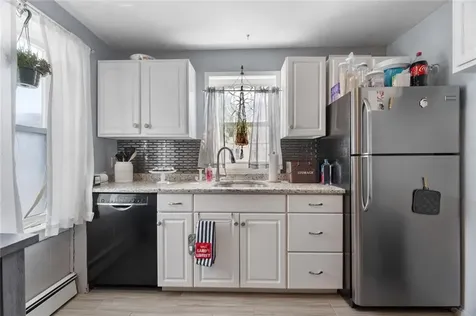 160 Richard Street Cranston RI 02910