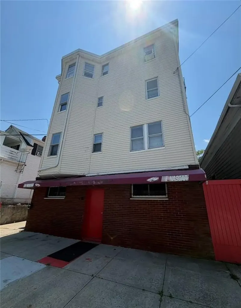 622 Union Avenue Providence RI 02909