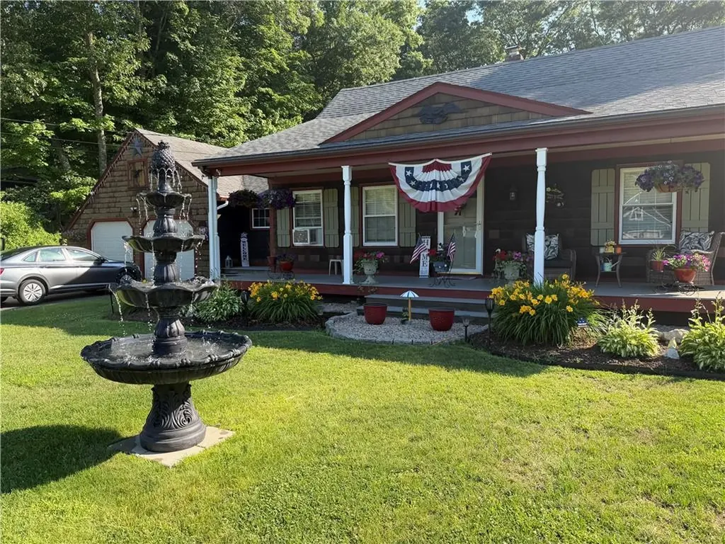 345 Central Street Burrillville RI 02830