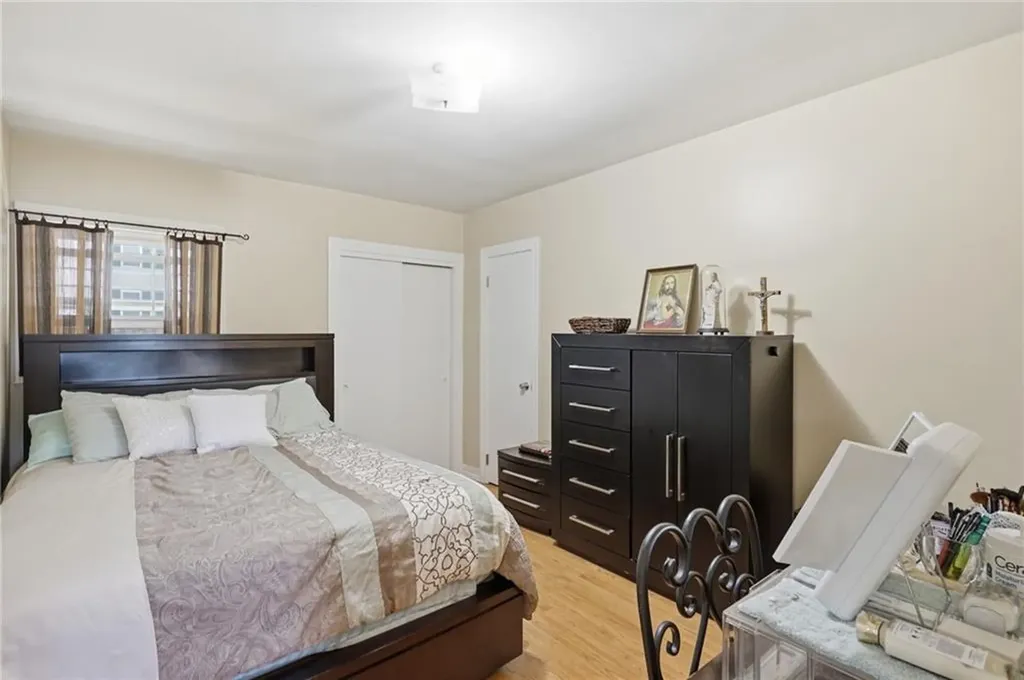 128 Sharon Street Cranston RI 02910
