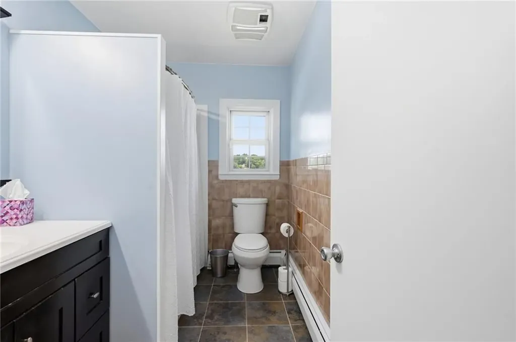 128 Sharon Street Cranston RI 02910