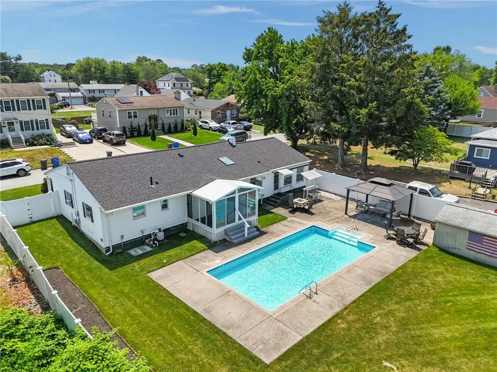 128 Sharon Street Cranston RI 02910