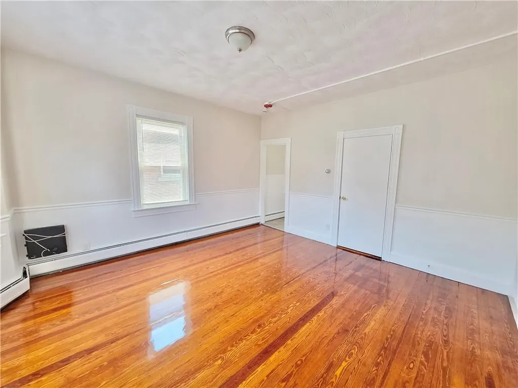 524 Charles Street Providence RI 02904