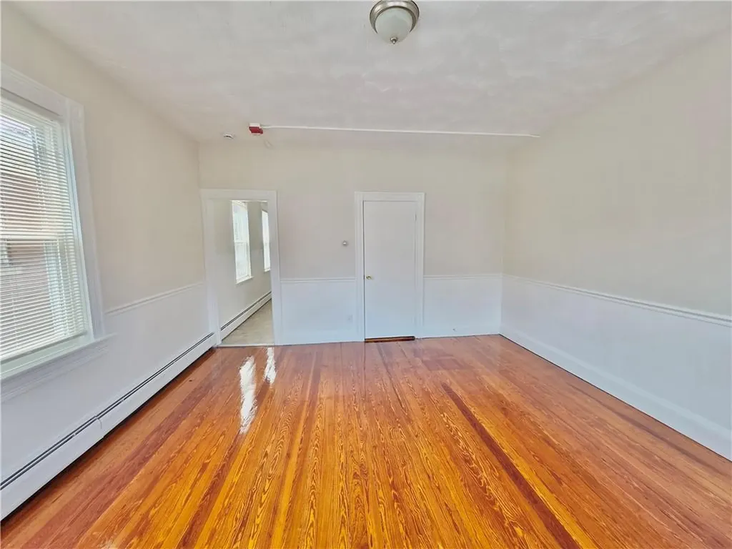 524 Charles Street Providence RI 02904