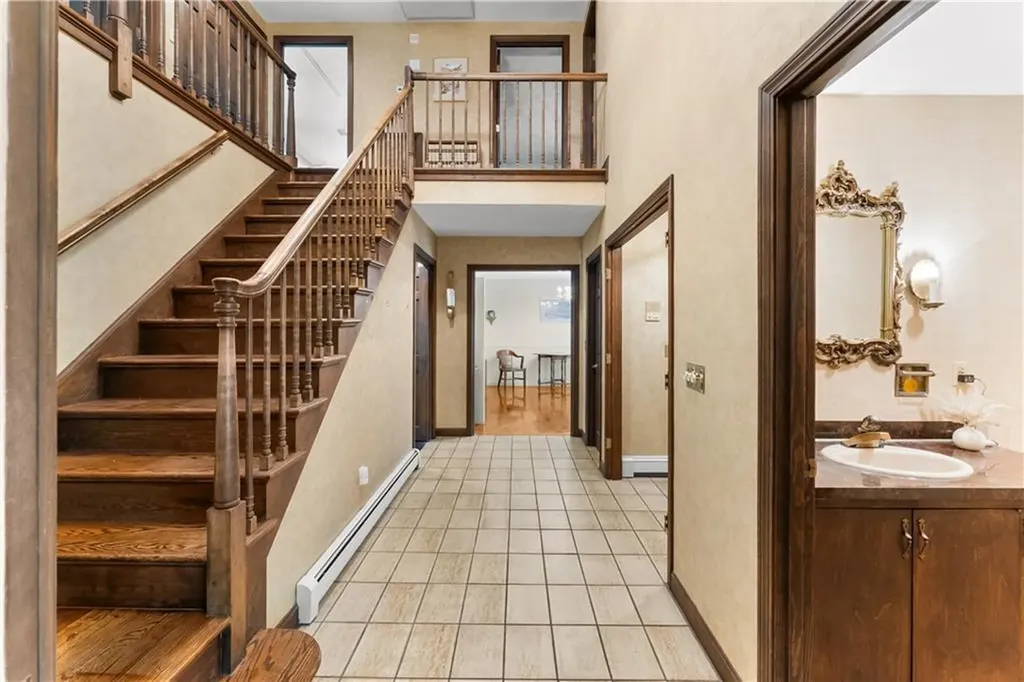 191 Fairway Drive Seekonk MA 02771