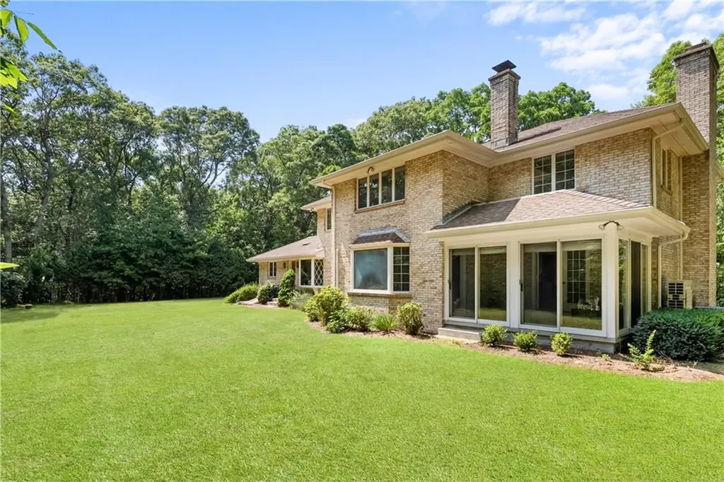 191 Fairway Drive Seekonk MA 02771