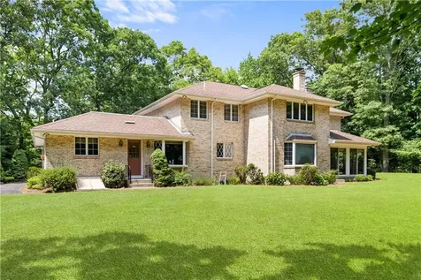 191 Fairway Drive Seekonk MA 02771