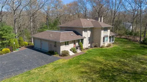 191 Fairway Drive Seekonk MA 02771