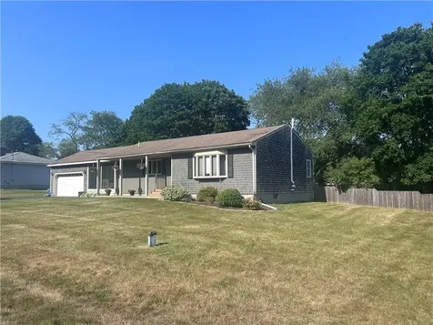 69 Roseland Terrace Tiverton RI 02878