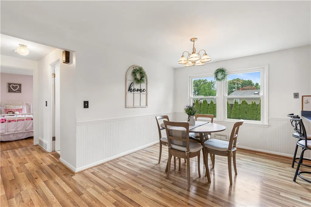 14 Primrose Drive East Providence RI 02915