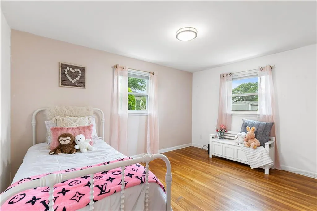 14 Primrose Drive East Providence RI 02915