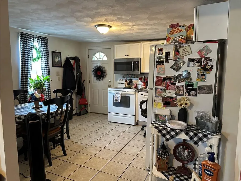 28 Bridge Street West Warwick RI 02893