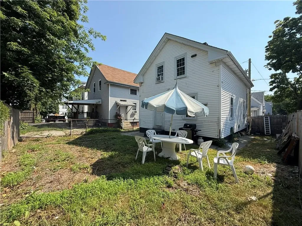 59 Webster Avenue Providence RI 02908